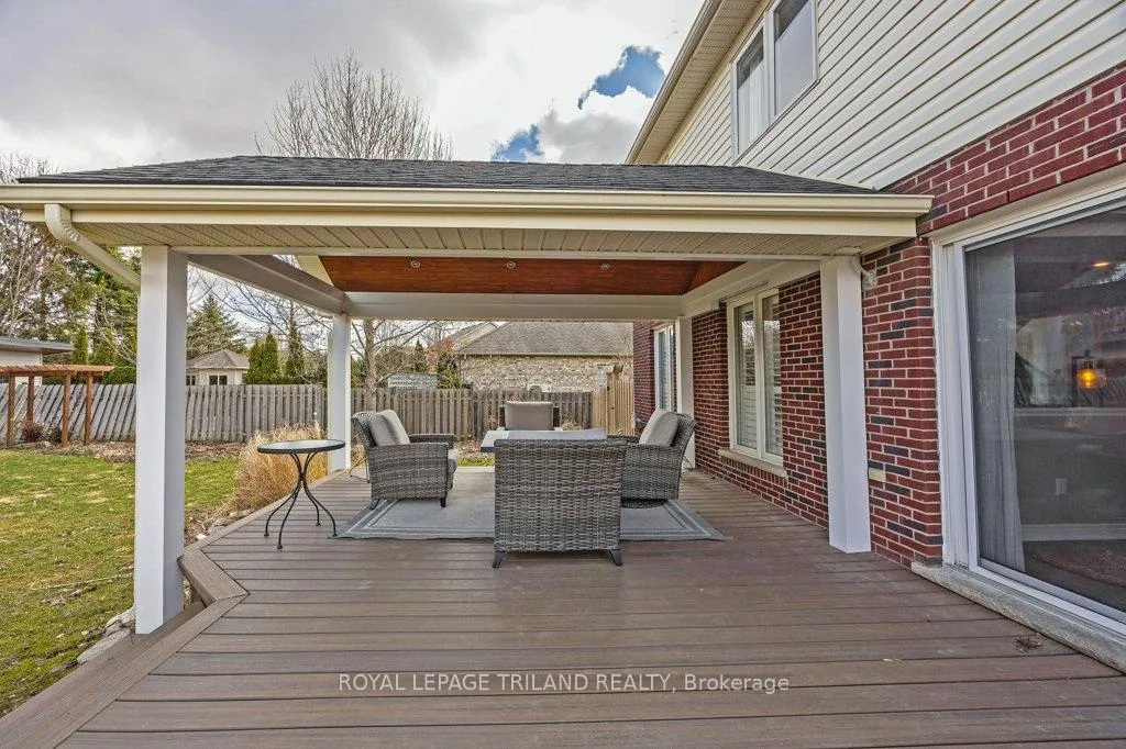 Photo 38 of 104 Stephen Moore Drive, Middlesex Centre, Kilworth — HOMEH
