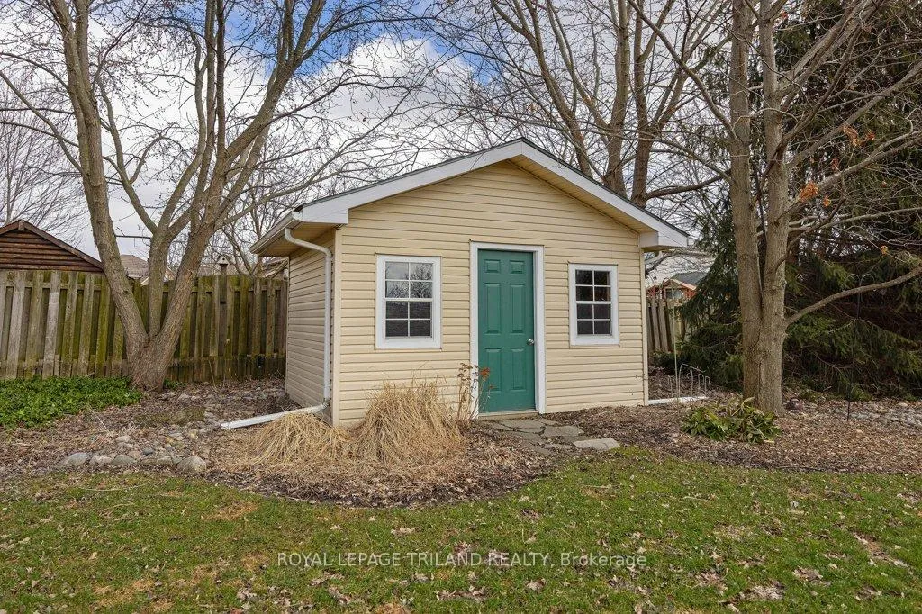 Photo 41 of 104 Stephen Moore Drive, Middlesex Centre, Kilworth — HOMEH