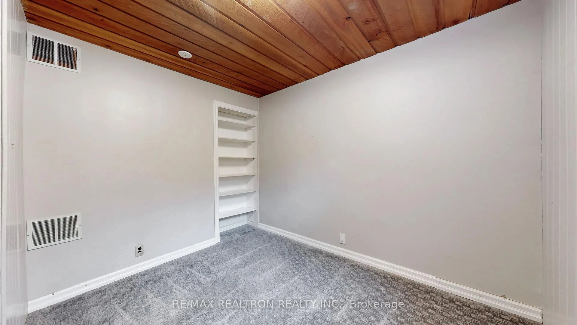 Photo 34 of 576 Arnhem Drive, Oshawa, O'Neill — HOMEH