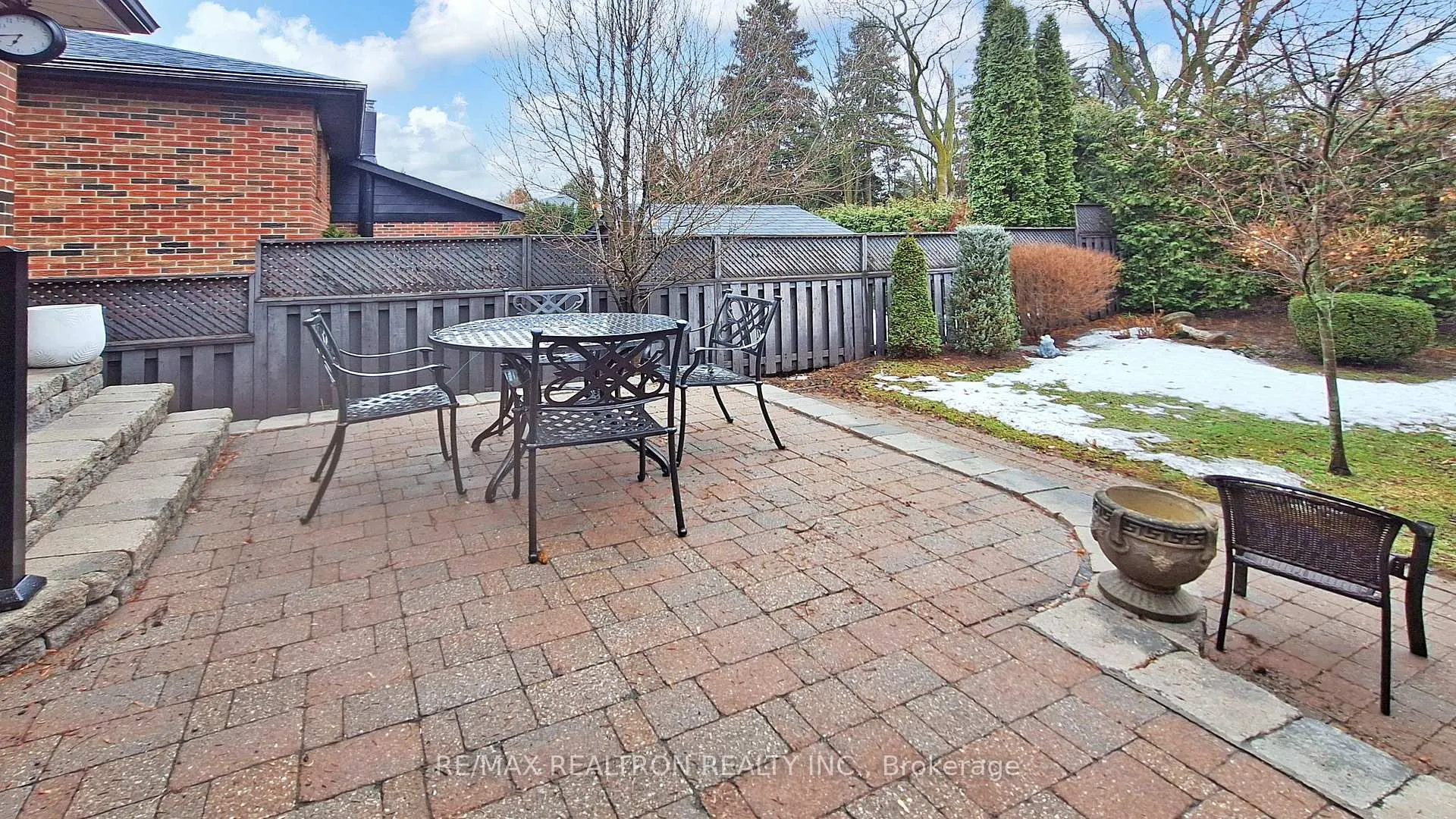 Photo 44 of 576 Arnhem Drive, Oshawa, O'Neill — HOMEH