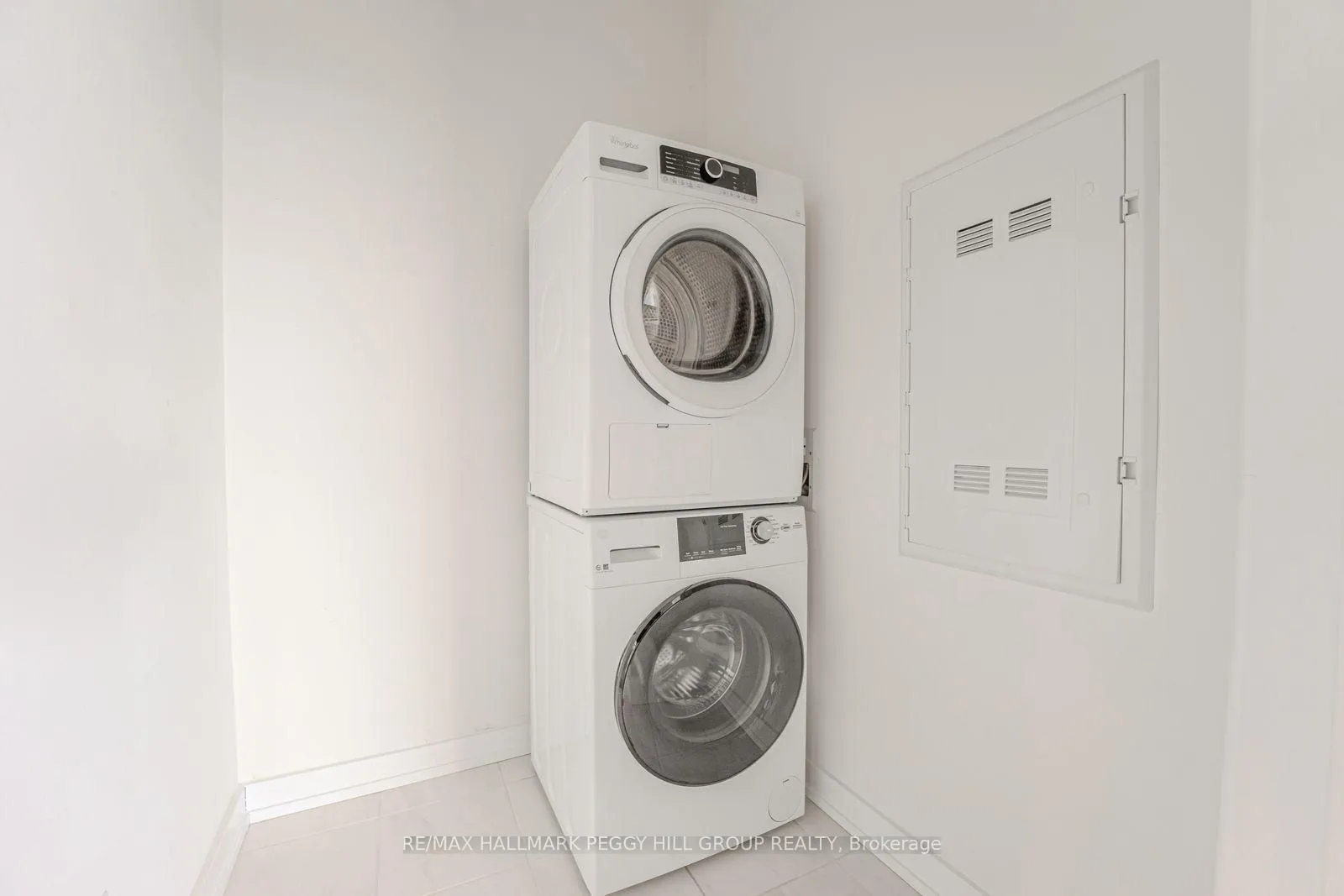 Photo 12 of Unit 501, 21 Matchedash Street S, Orillia — HOMEH