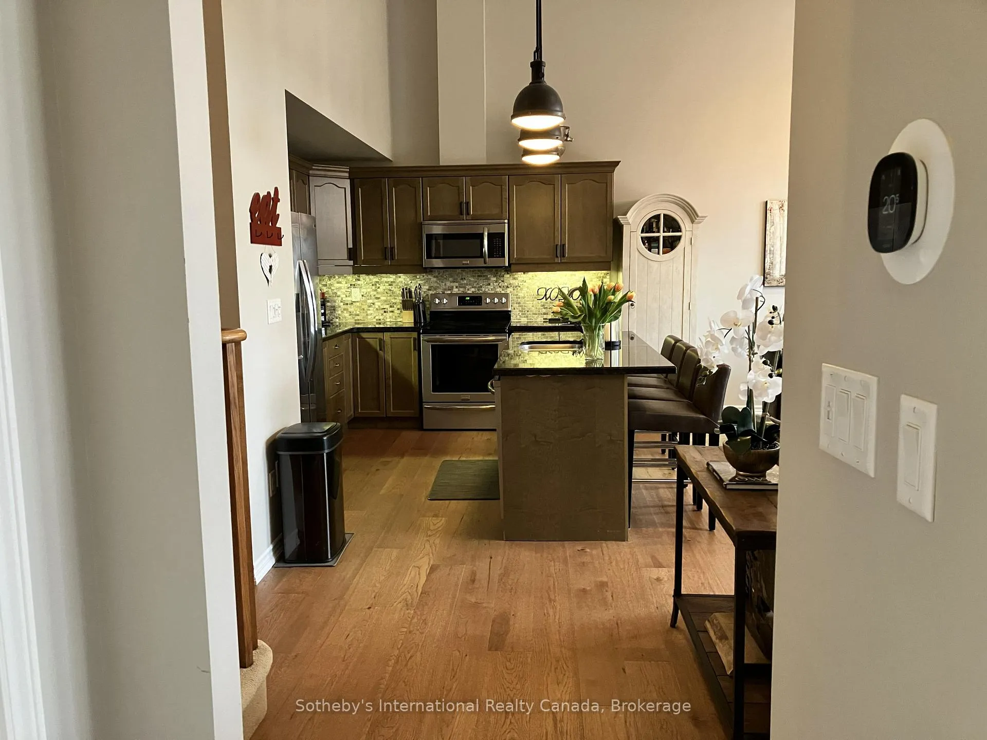 Photo 10 of 42 Sierra Trail, Collingwood — HOMEH