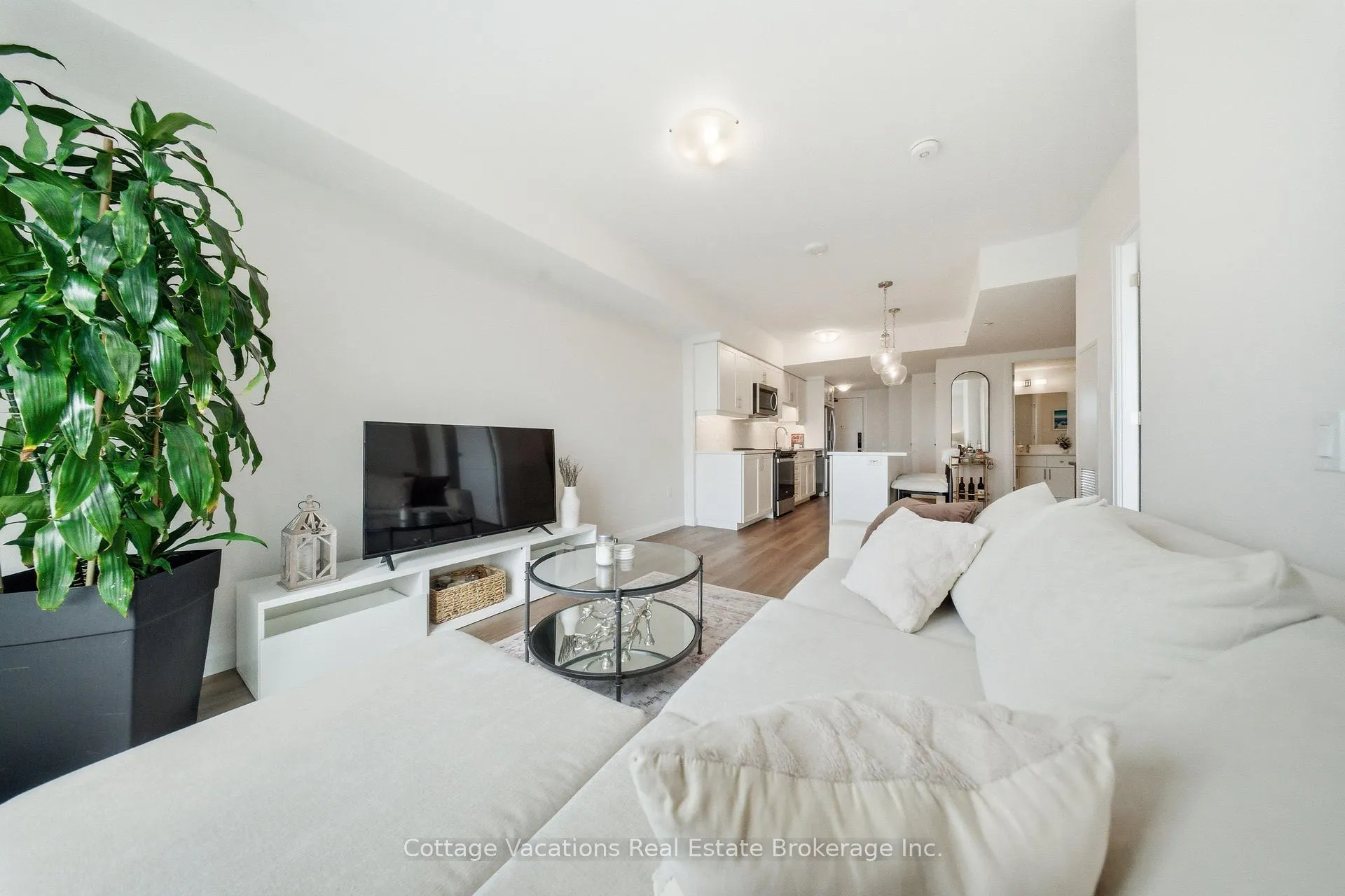 Photo 16 of Unit 605, 93 Arthur Street, Guelph, St. Patrick's Ward — HOMEH