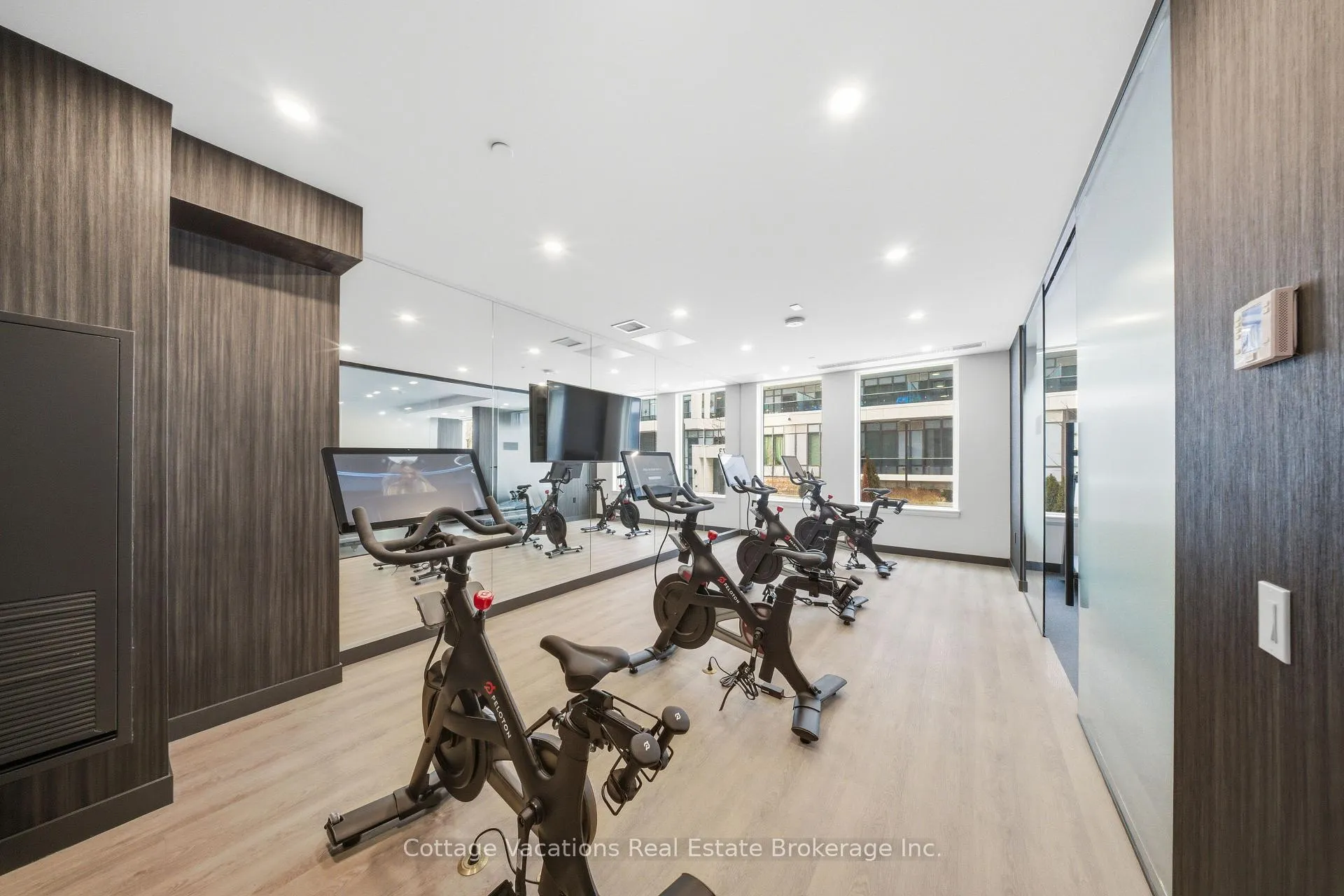 Photo 35 of Unit 605, 93 Arthur Street, Guelph, St. Patrick's Ward — HOMEH