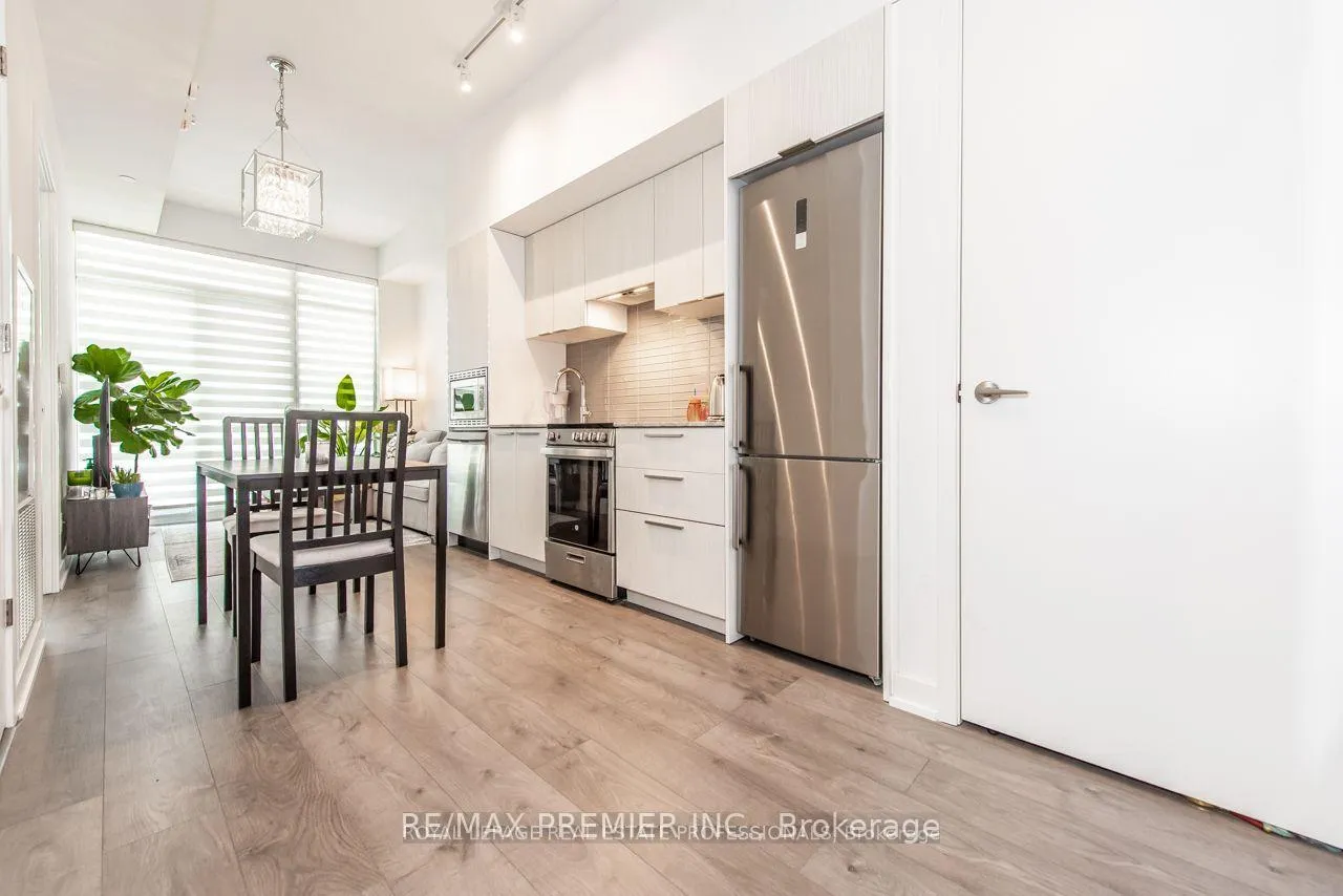 Photo 3 of Unit 701, 18 Maitland Terrace, Toronto, Church-Yonge Corridor — HOMEH