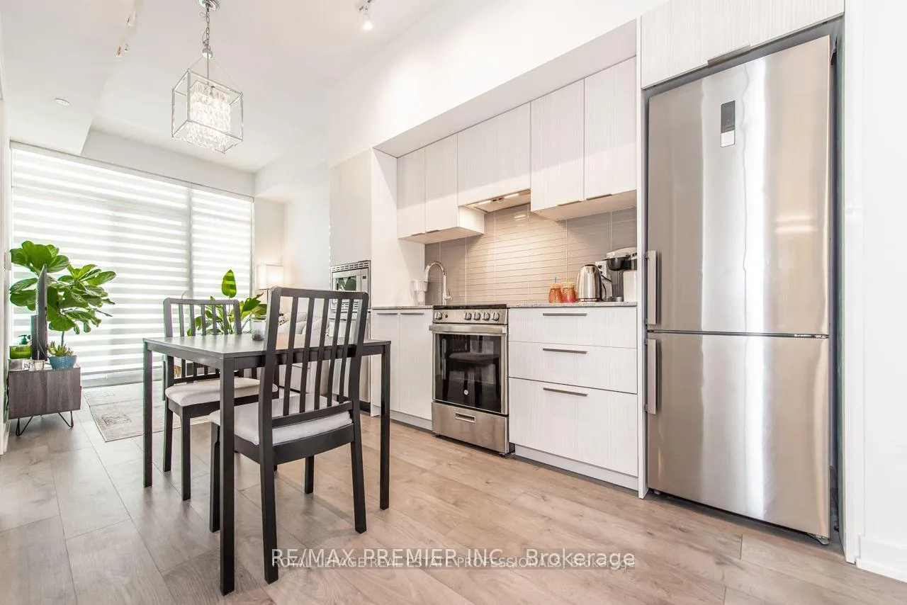 Photo 7 of Unit 701, 18 Maitland Terrace, Toronto, Church-Yonge Corridor — HOMEH
