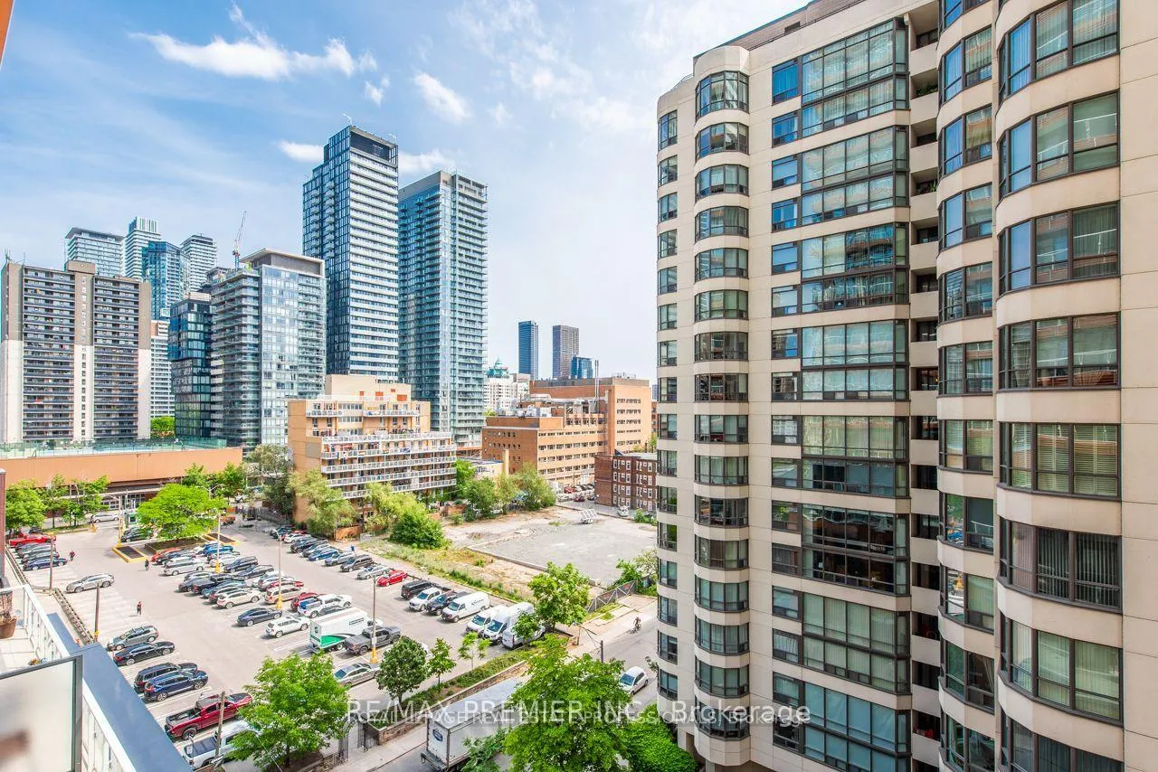 Photo 19 of Unit 701, 18 Maitland Terrace, Toronto, Church-Yonge Corridor — HOMEH