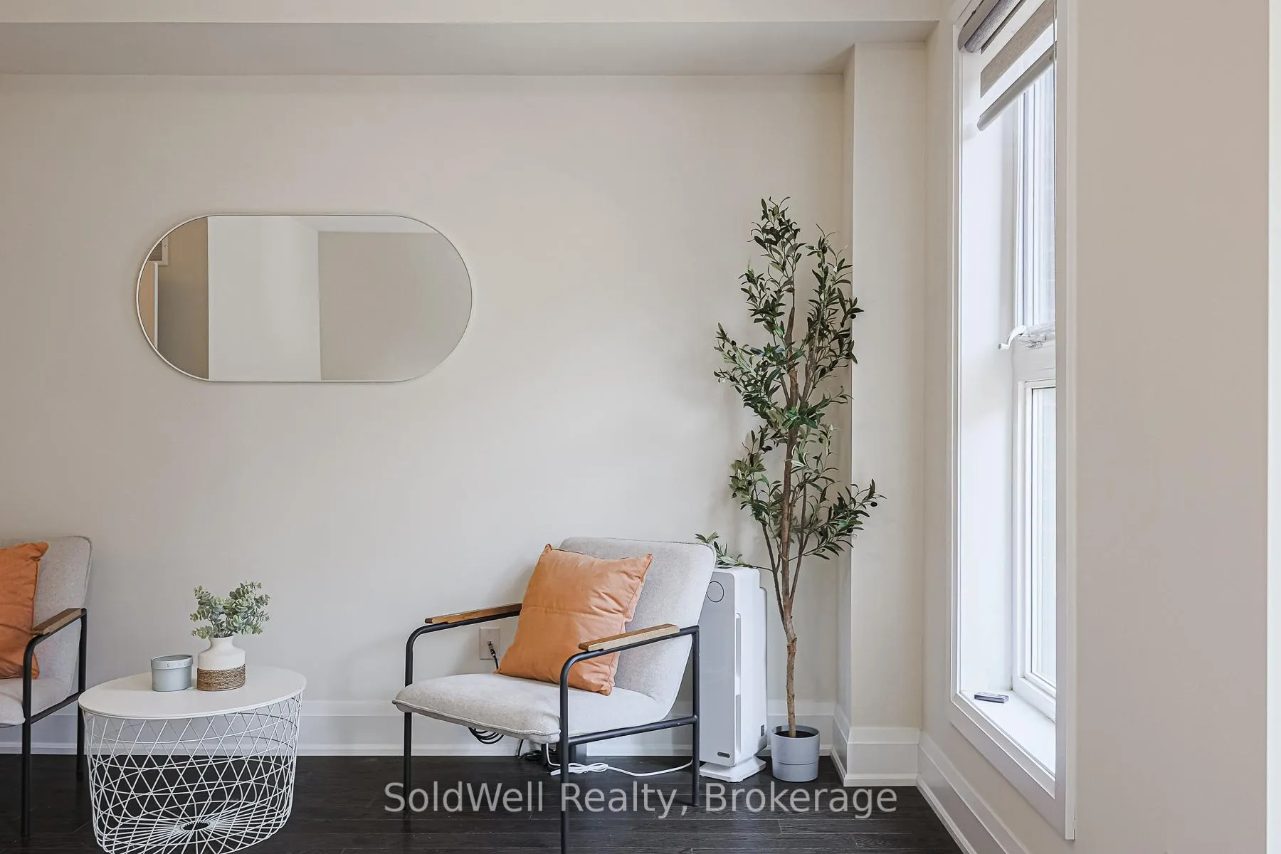 Photo 22 of 243 Smallwood Circle, Vaughan, Brownridge — HOMEH