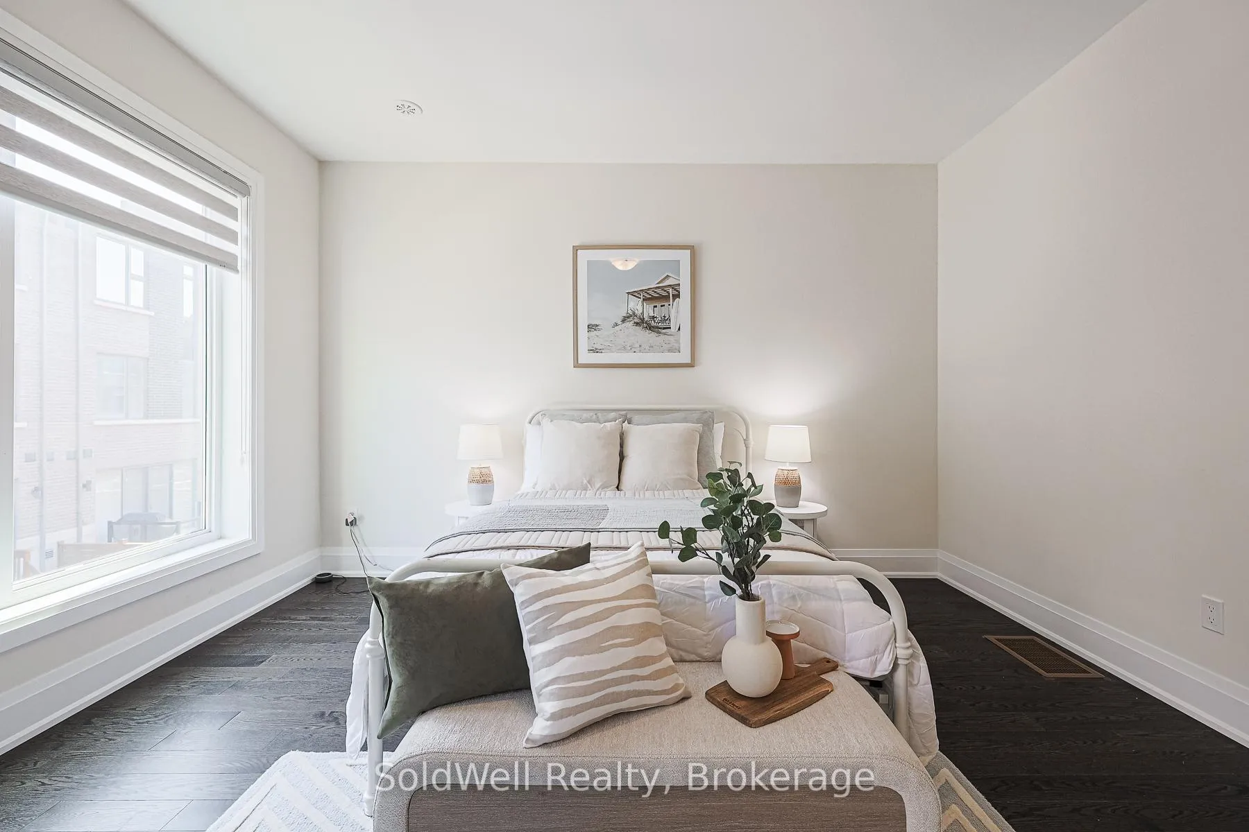 Photo 24 of 243 Smallwood Circle, Vaughan, Brownridge — HOMEH