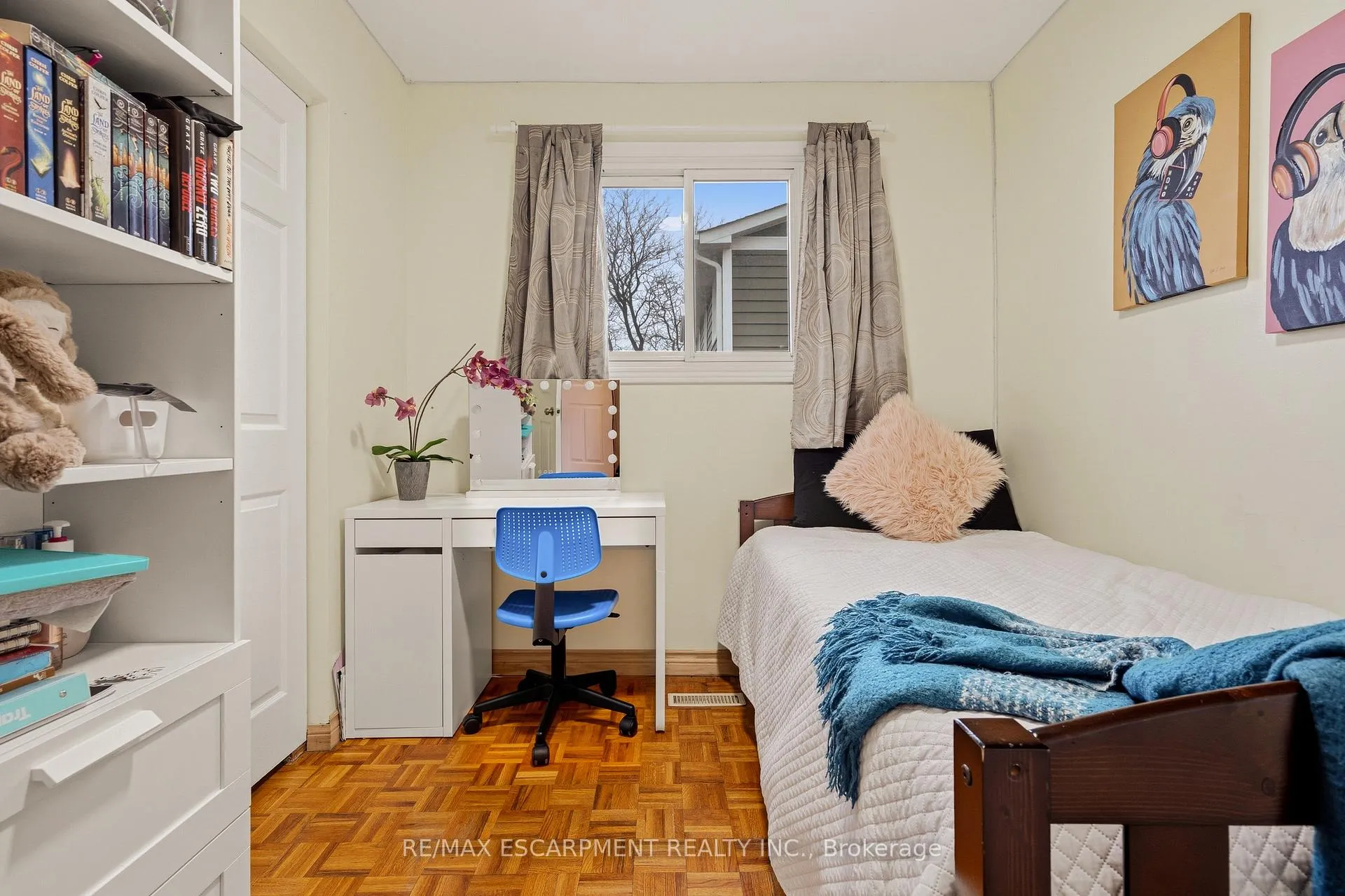 Photo 10 of 4 John Murray Street, Hamilton, Stoney Creek Mountain — HOMEH