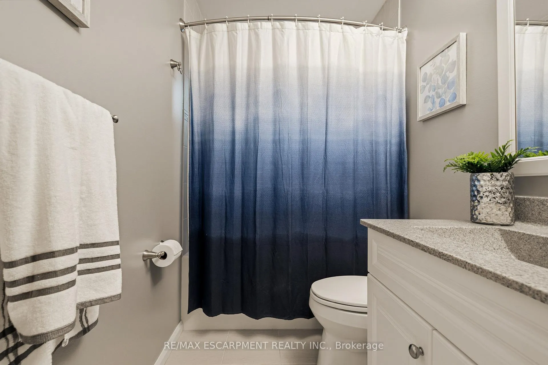 Photo 16 of 4 John Murray Street, Hamilton, Stoney Creek Mountain — HOMEH