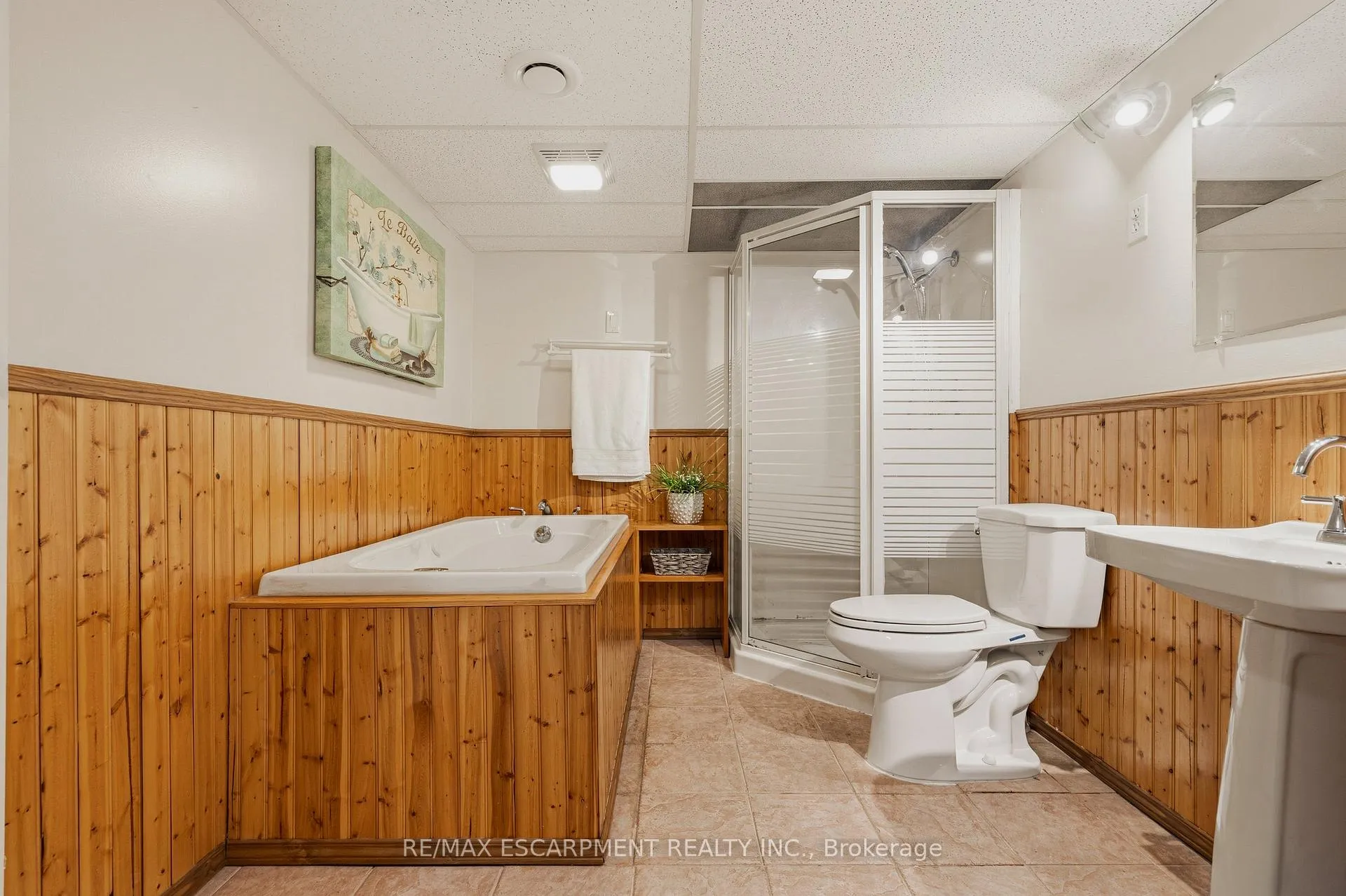 Photo 21 of 4 John Murray Street, Hamilton, Stoney Creek Mountain — HOMEH