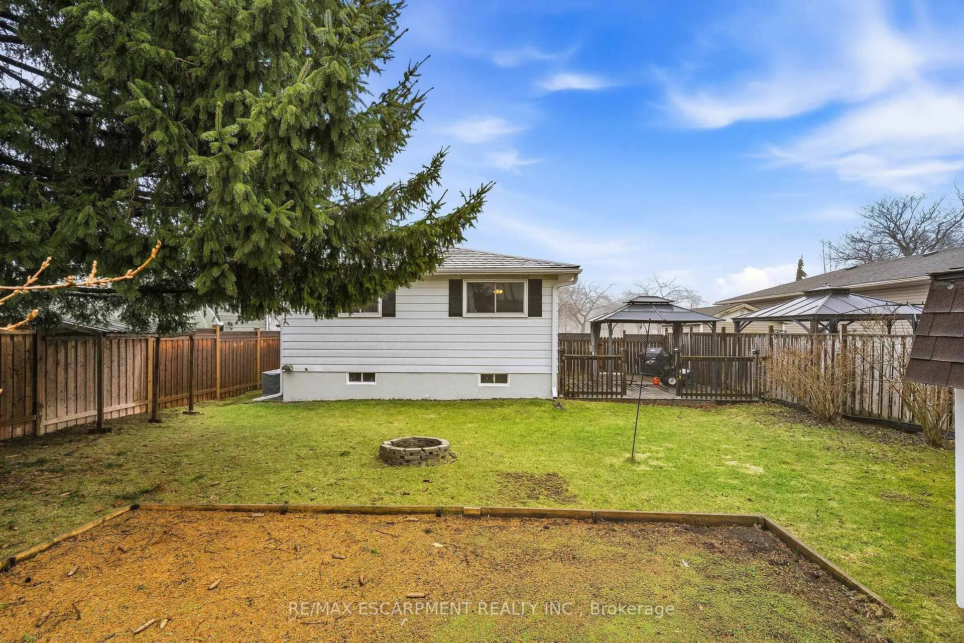 Photo 26 of 4 John Murray Street, Hamilton, Stoney Creek Mountain — HOMEH