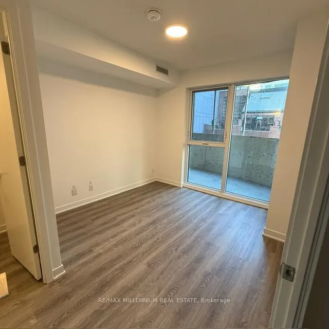 Photo 9 of Unit 703, 180 Front Street E, Toronto, Moss Park — HOMEH