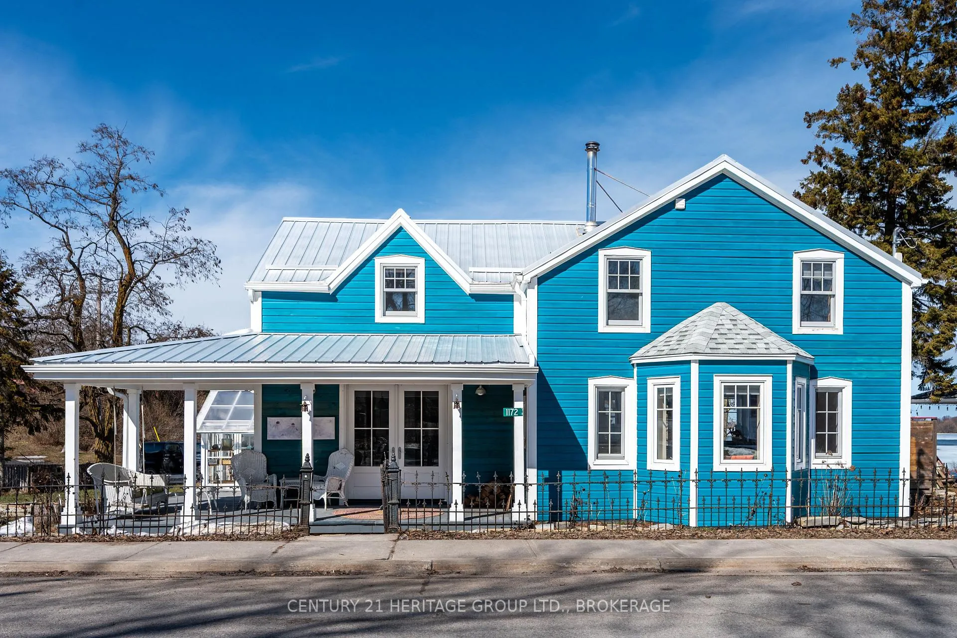 Front of 1172 Main Street