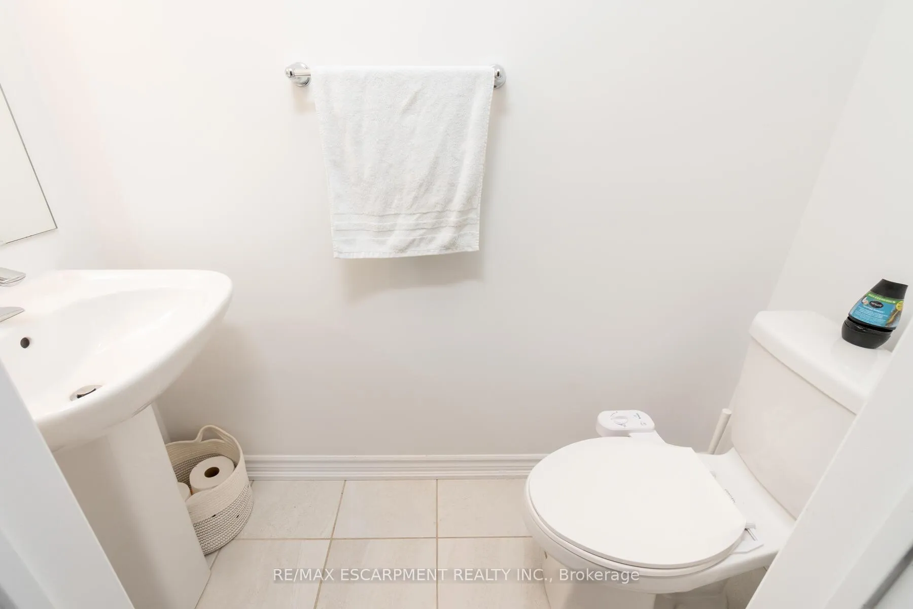 Photo 7 of 3036 Silvertip Common Crescent, Oakville, Joshua Meadows — HOMEH