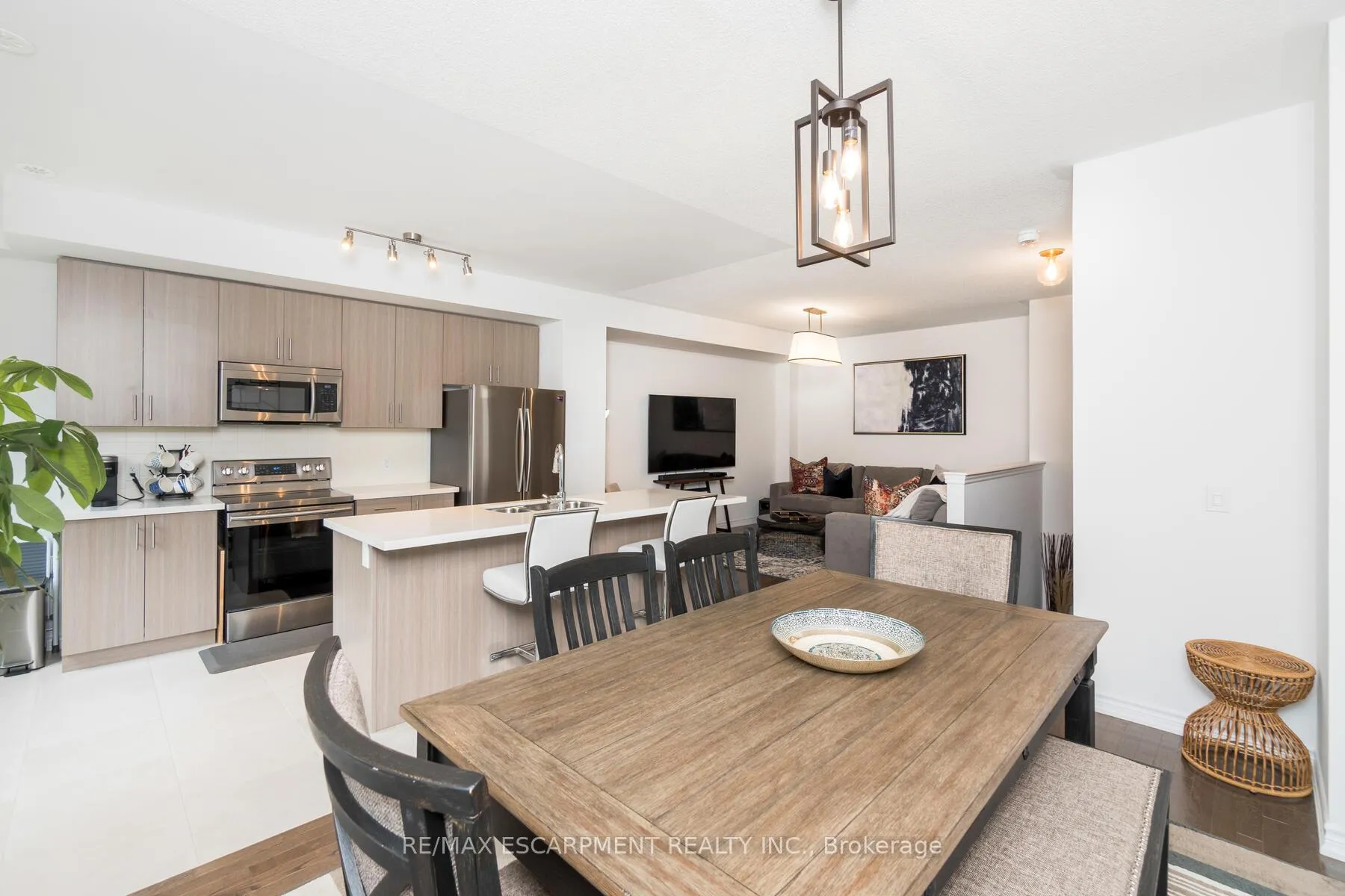 Photo 17 of 3036 Silvertip Common Crescent, Oakville, Joshua Meadows — HOMEH