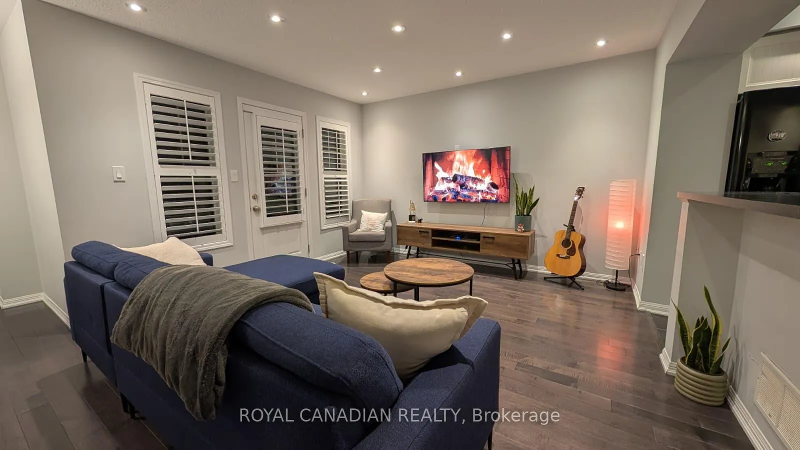 Photo 6 of 24 Midhope Way, Brampton, Fletcher's West — HOMEH