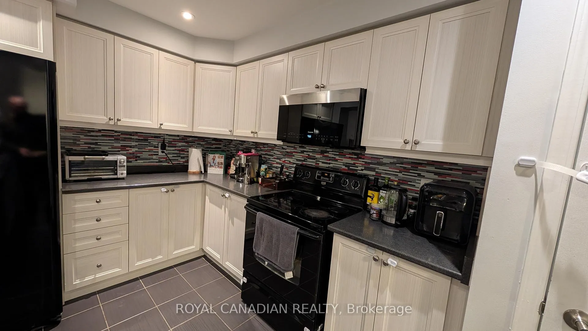 Photo 12 of 24 Midhope Way, Brampton, Fletcher's West — HOMEH