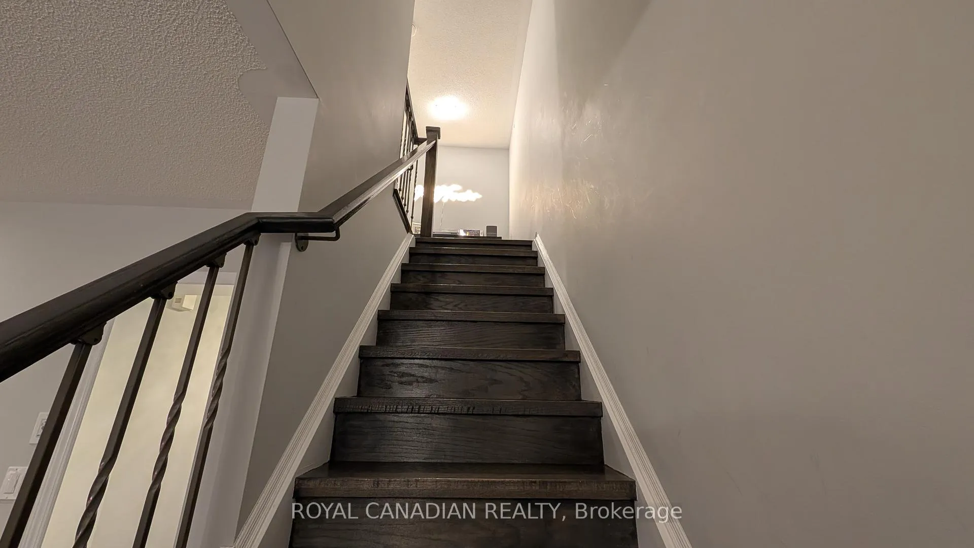 Photo 18 of 24 Midhope Way, Brampton, Fletcher's West — HOMEH