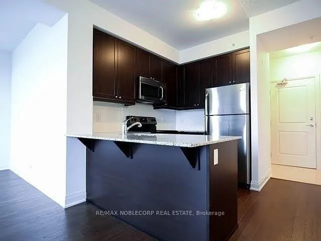 Photo 2 of Unit 909, 12 Woodstream Boulevard, Vaughan, West Woodbridge — HOMEH