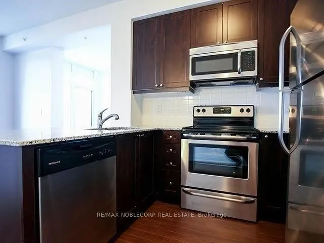 Photo 4 of Unit 909, 12 Woodstream Boulevard, Vaughan, West Woodbridge — HOMEH