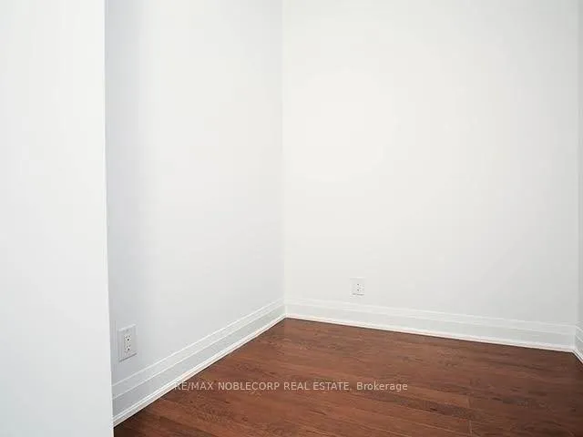 Photo 7 of Unit 909, 12 Woodstream Boulevard, Vaughan, West Woodbridge — HOMEH