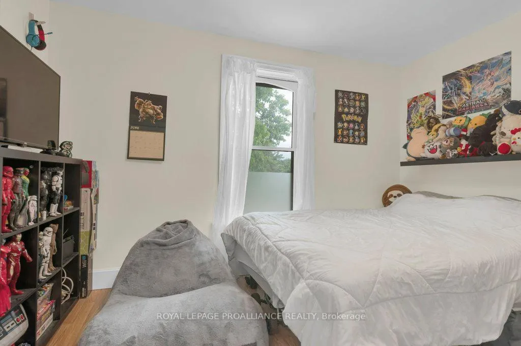Photo 20 of 306 Bleecker Avenue, Belleville, Belleville Ward — HOMEH