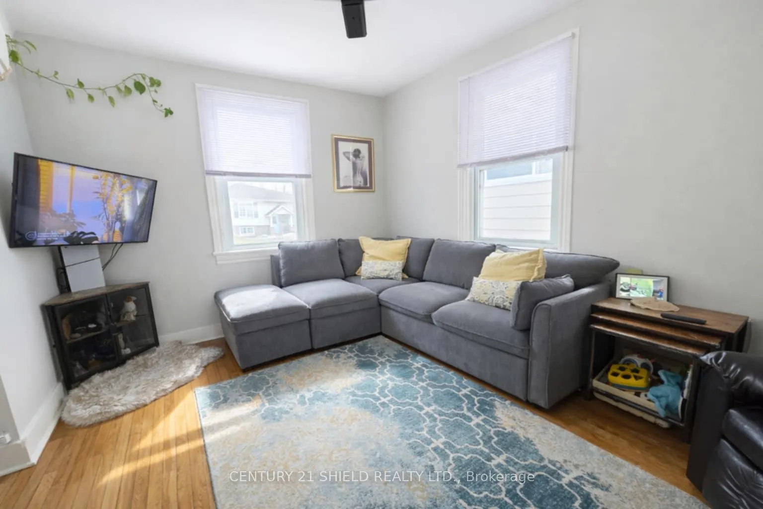Photo 11 of 319 Third Street W, Cornwall — HOMEH