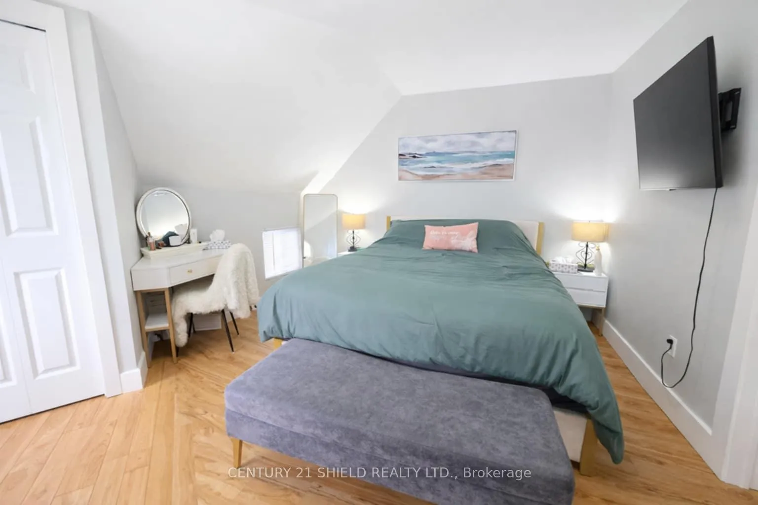 Photo 17 of 319 Third Street W, Cornwall — HOMEH