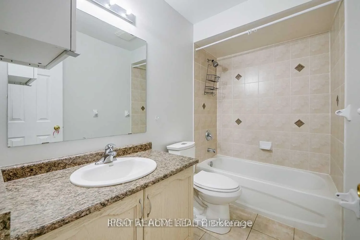 Photo 18 of 387 Bussel Crescent, Milton, Clarke — HOMEH