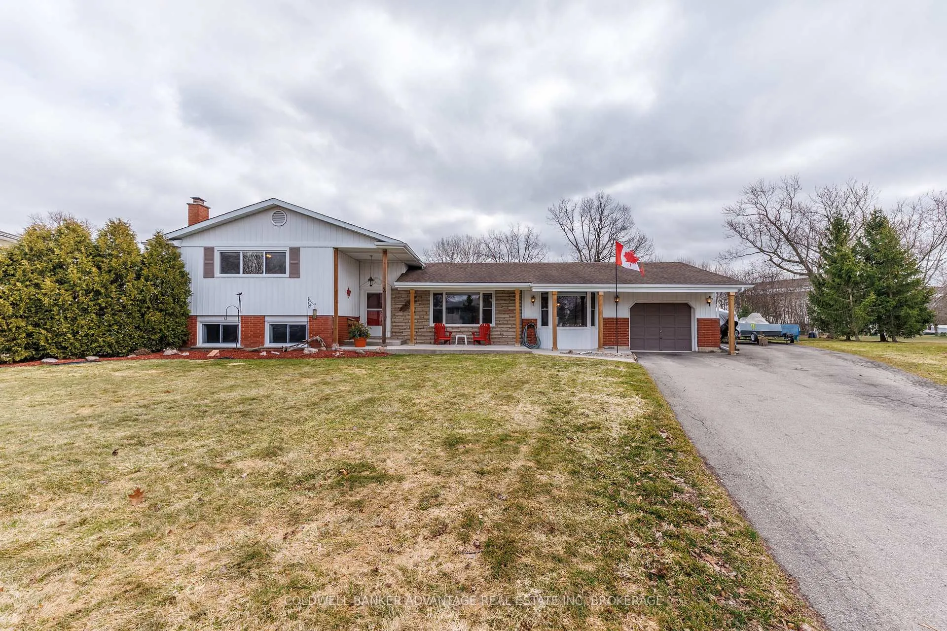 Photo 1 of 2 Donna Marie Drive, Welland, Prince Charles — HOMEH