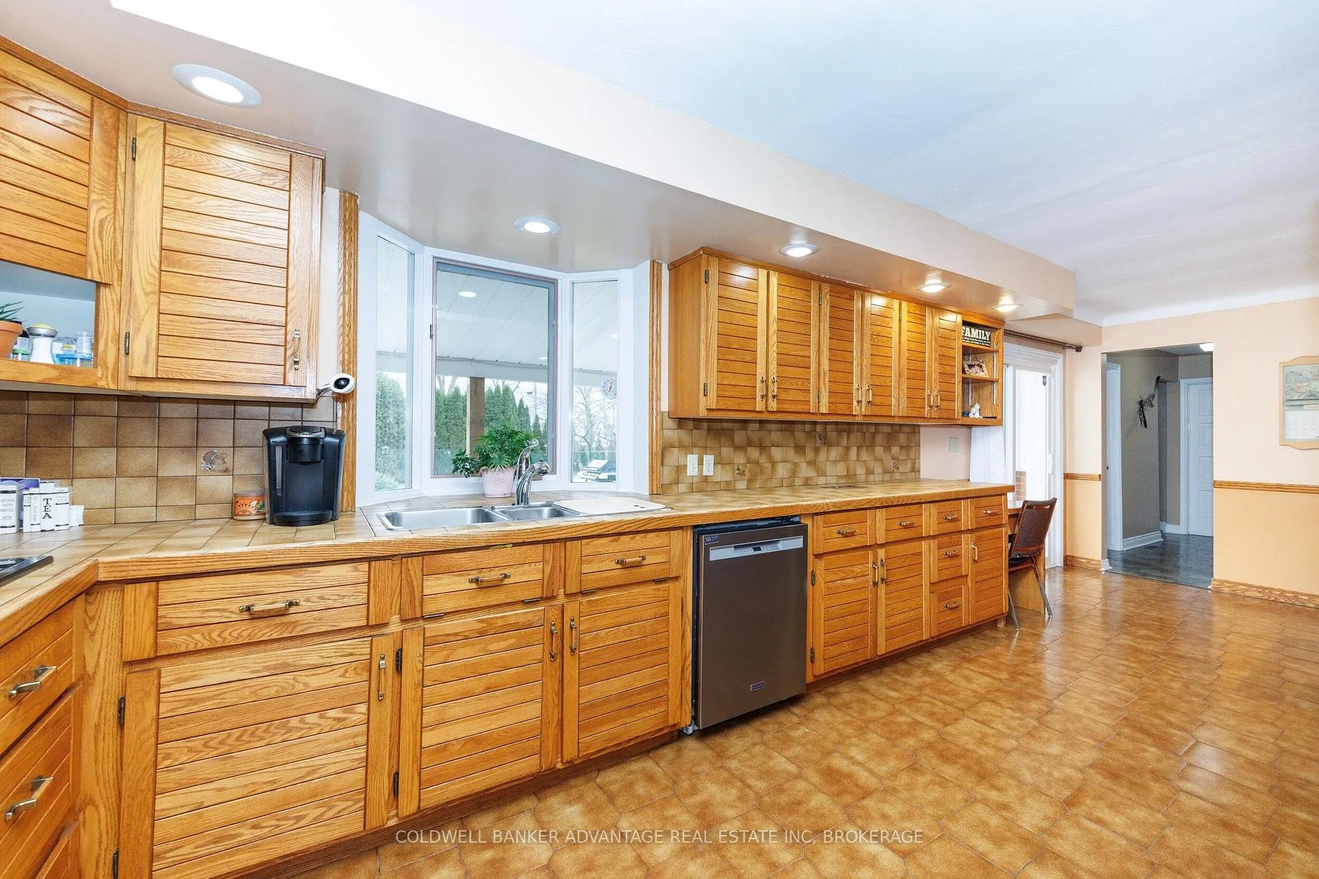 Photo 10 of 2 Donna Marie Drive, Welland, Prince Charles — HOMEH