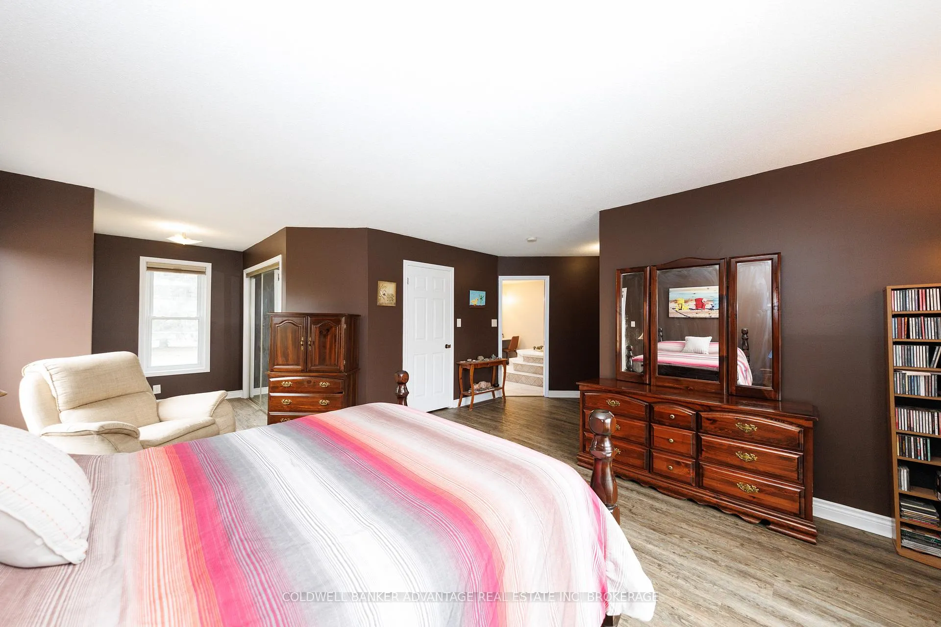 Photo 18 of 2 Donna Marie Drive, Welland, Prince Charles — HOMEH