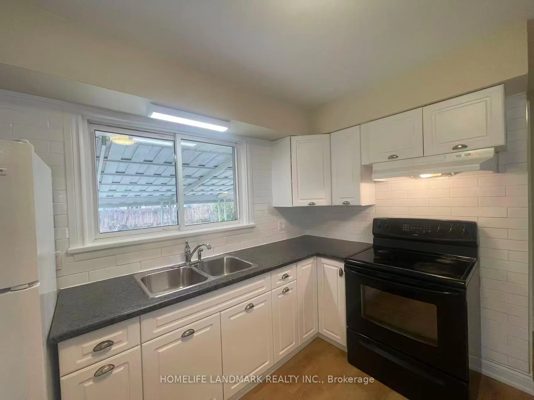 Photo 13 of 8 Richard Street, St. Catharines, Glendale/Glenridge — HOMEH