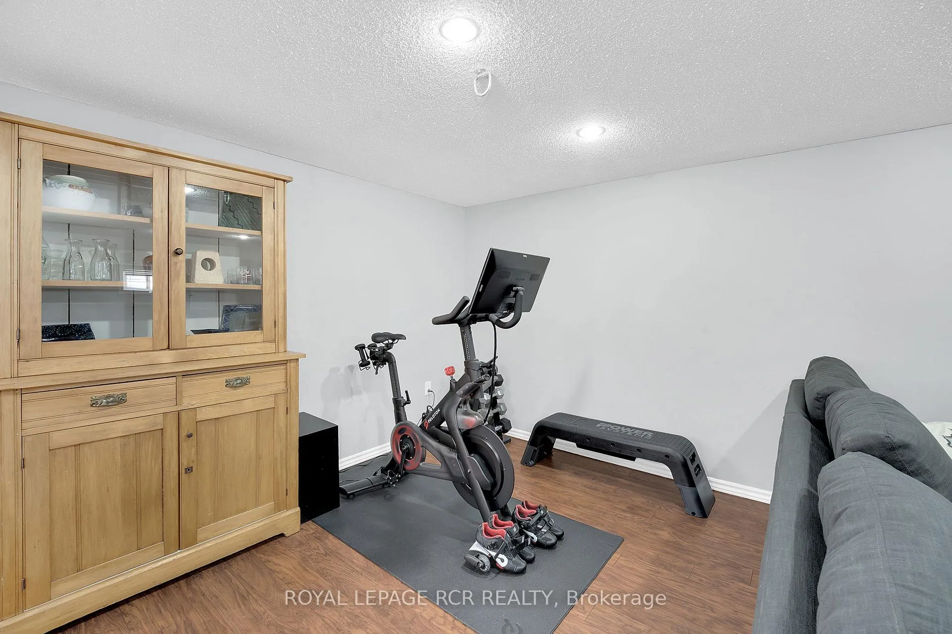 Photo 24 of 205 Martha Crescent, Caledon, Bolton West — HOMEH