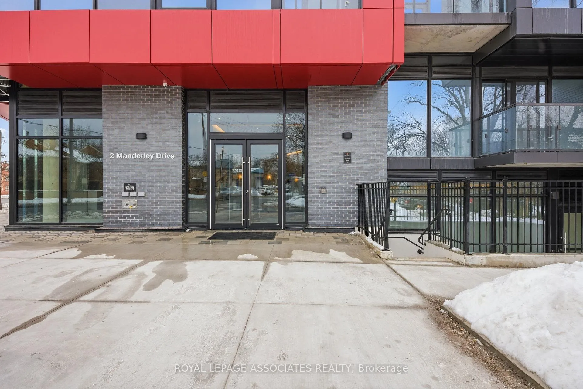 Photo 3 of Unit 503, 2 Manderley Drive, Scarborough, Birchcliffe-Cliffside — HOMEH