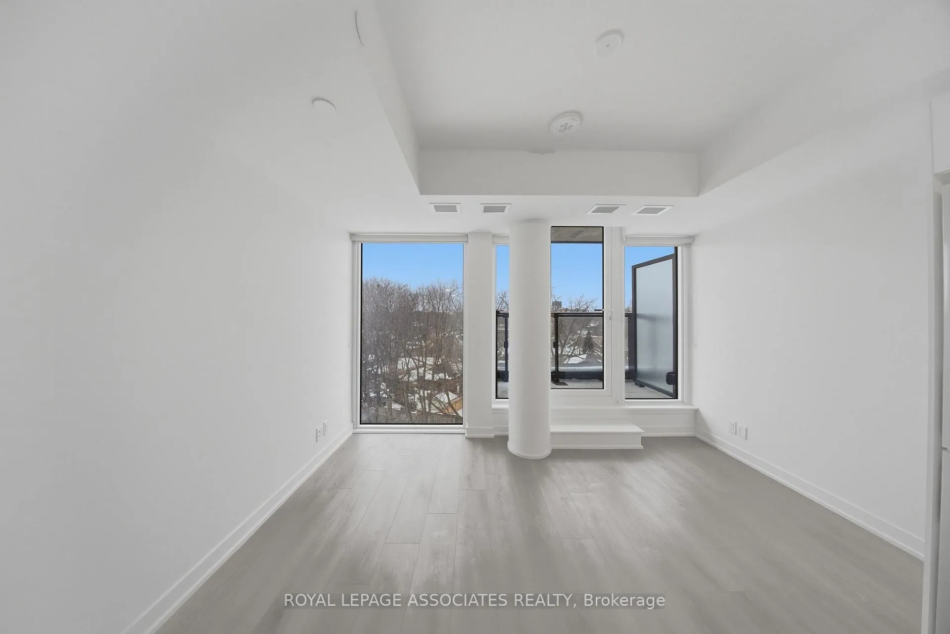 Photo 19 of Unit 503, 2 Manderley Drive, Scarborough, Birchcliffe-Cliffside — HOMEH