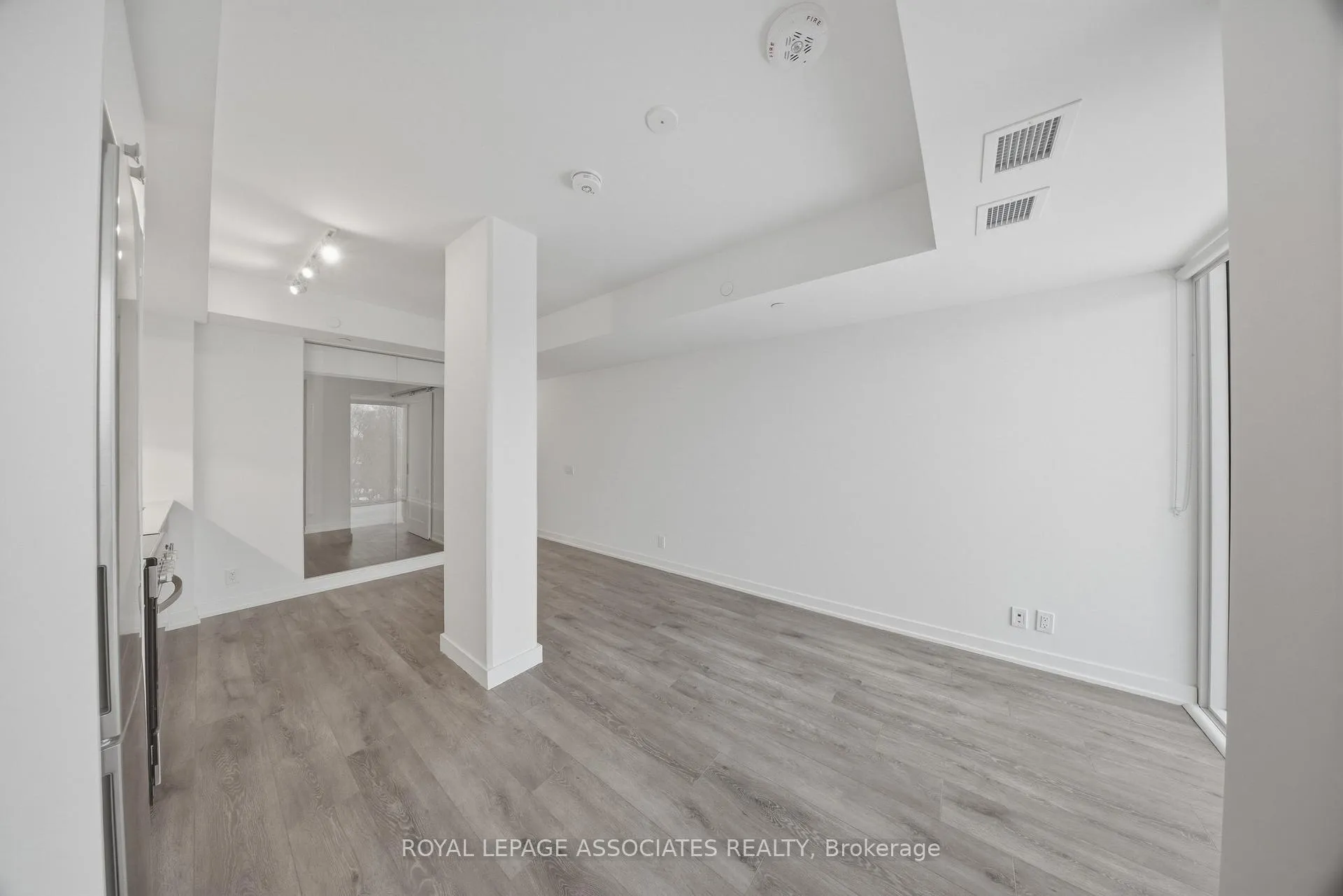 Photo 21 of Unit 503, 2 Manderley Drive, Scarborough, Birchcliffe-Cliffside — HOMEH