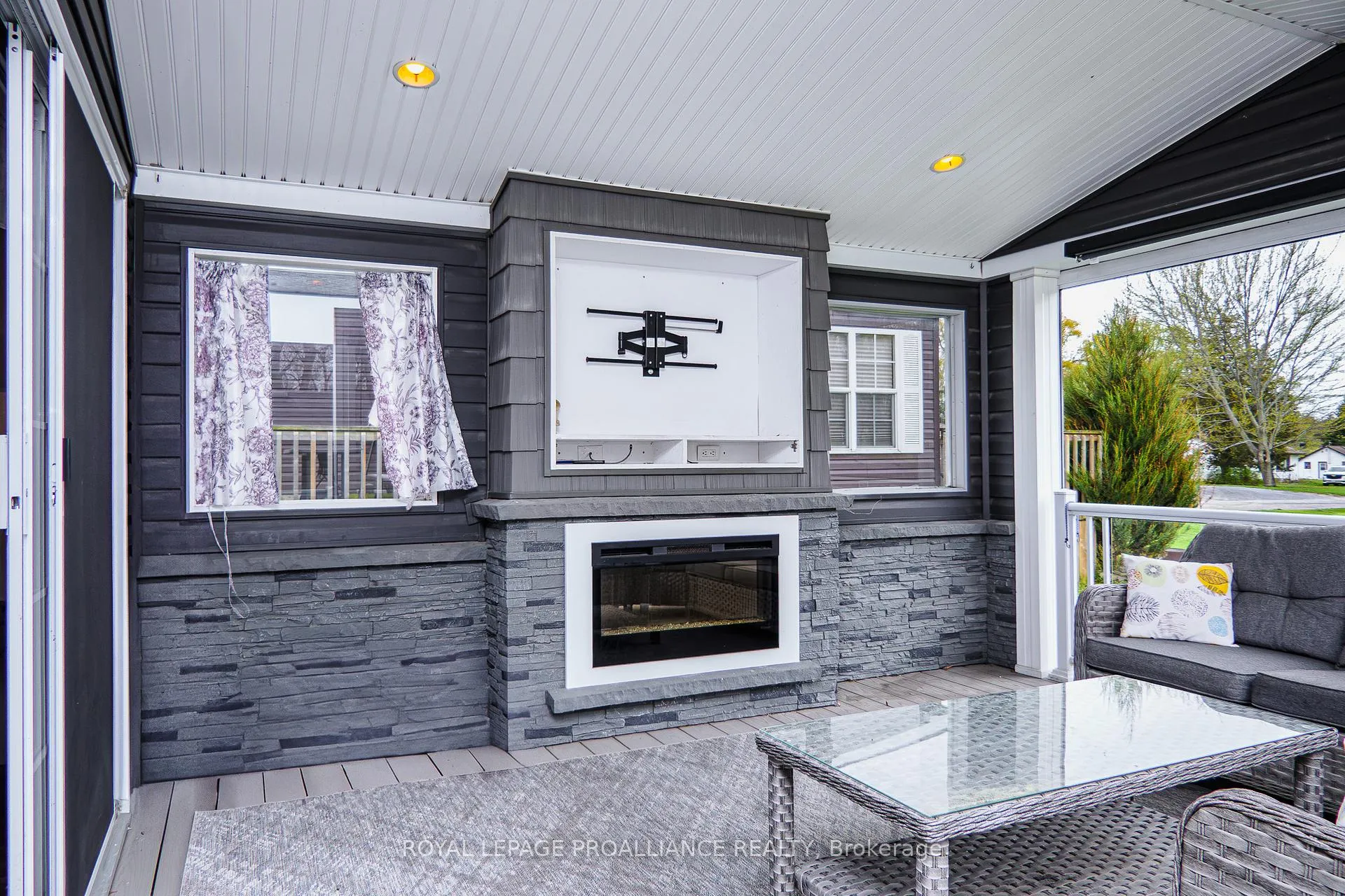 Photo 21 of Unit 3 Cherry Beach Lane, 486 County Road 18, Prince Edward County, Athol — HOMEH