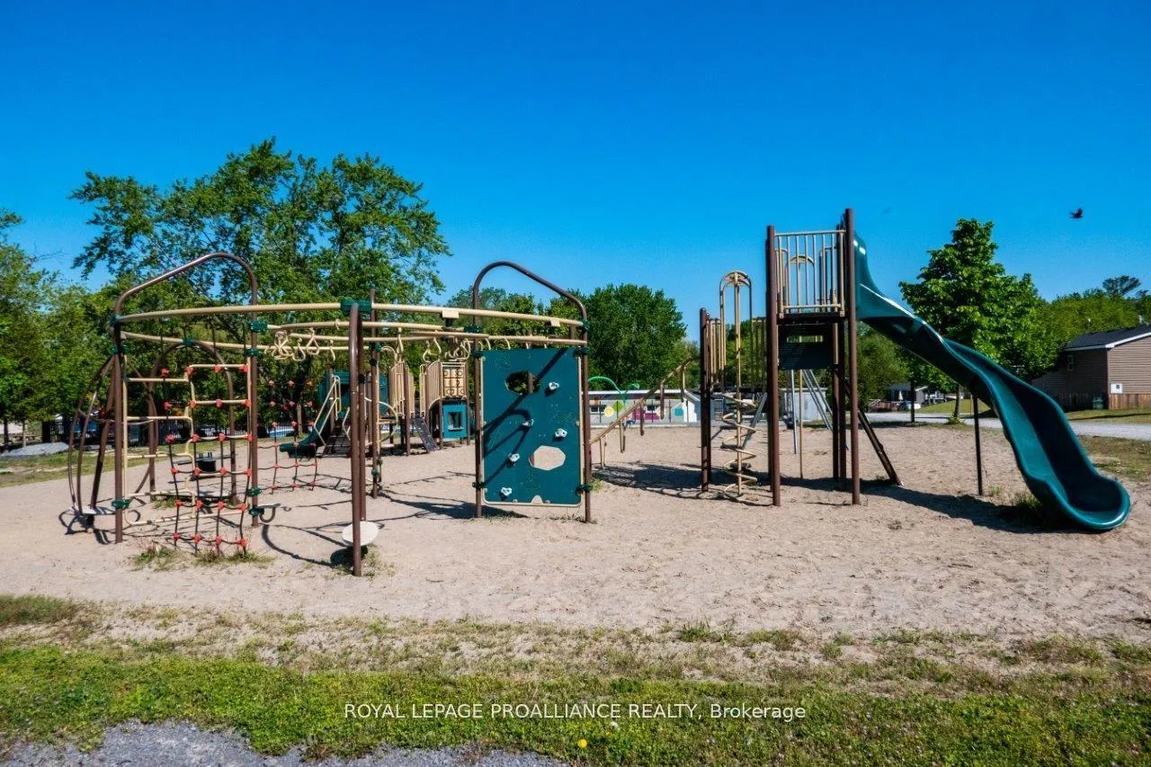 Photo 23 of Unit 3 Cherry Beach Lane, 486 County Road 18, Prince Edward County, Athol — HOMEH