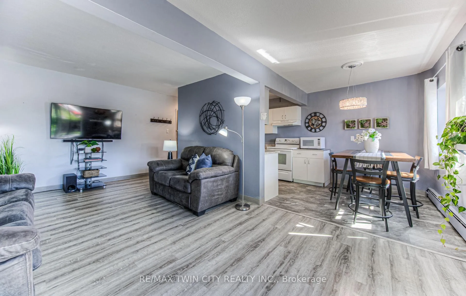 Photo 12 of Unit 201, 283 Fairway Road N, Kitchener, Centreville Chicopee — HOMEH