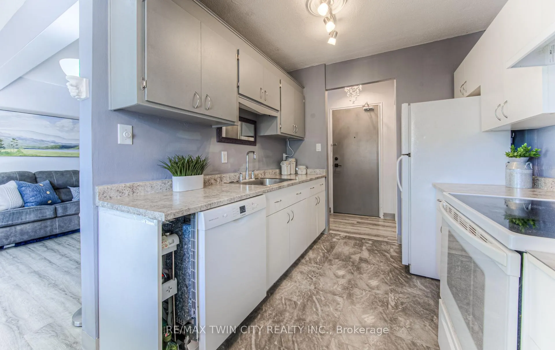 Photo 18 of Unit 201, 283 Fairway Road N, Kitchener, Centreville Chicopee — HOMEH