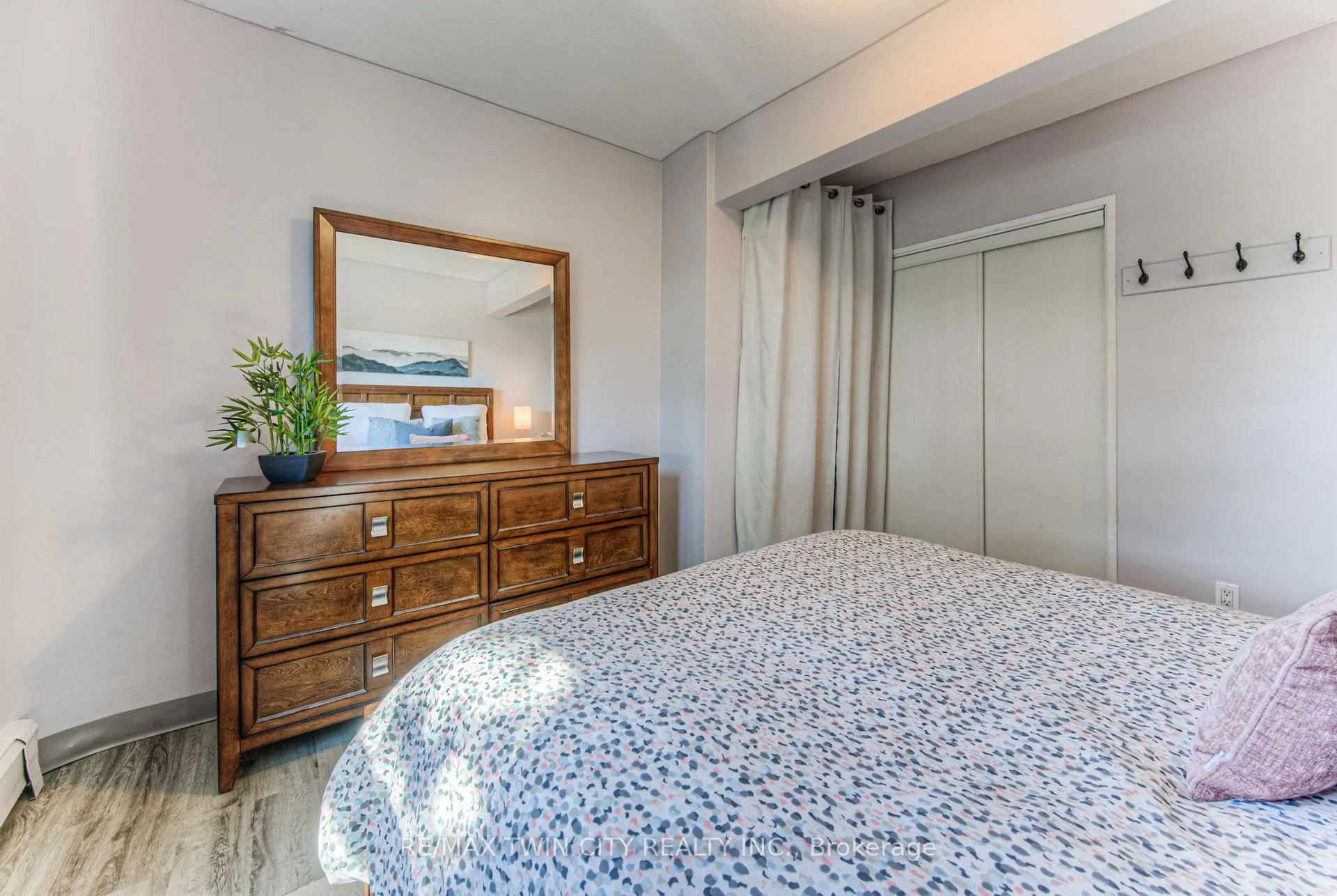 Photo 29 of Unit 201, 283 Fairway Road N, Kitchener, Centreville Chicopee — HOMEH