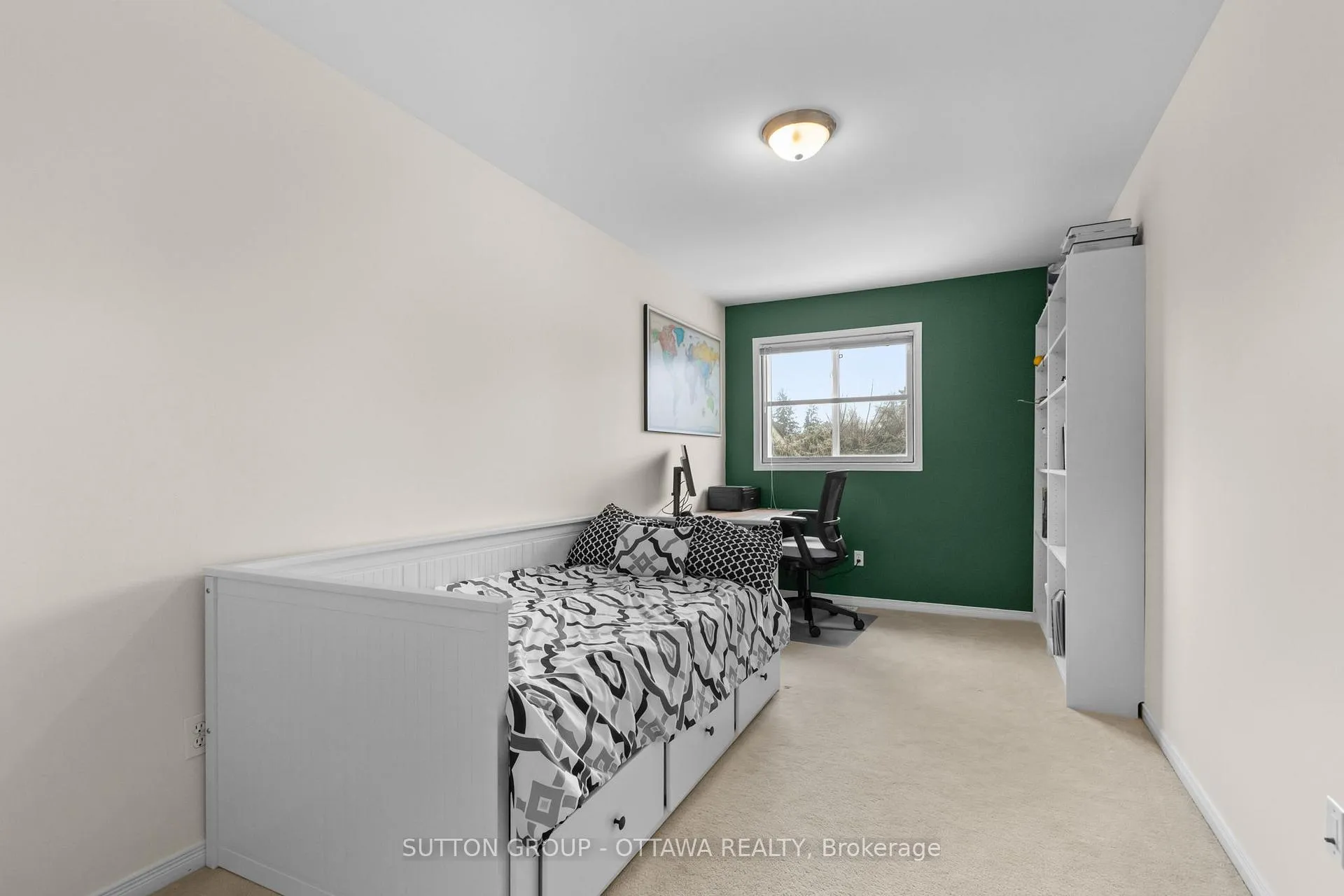 Photo 17 of Unit 11, 221 Station Boulevard, Ottawa, Riverview Park — HOMEH
