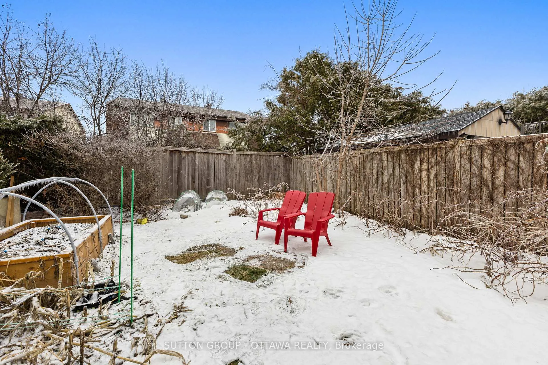 Photo 23 of Unit 11, 221 Station Boulevard, Ottawa, Riverview Park — HOMEH