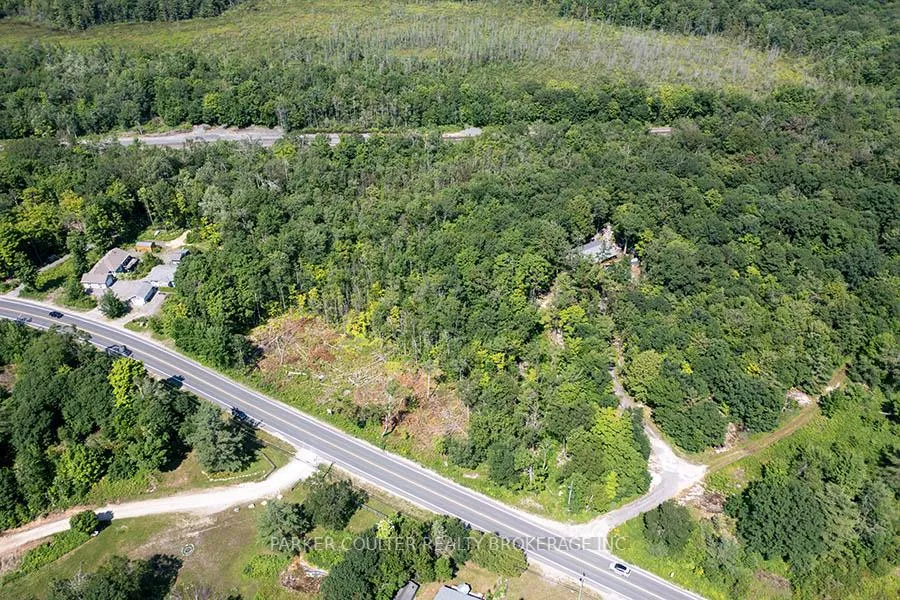 Photo 4 of 178 High Street, Georgian Bay, Freeman — HOMEH