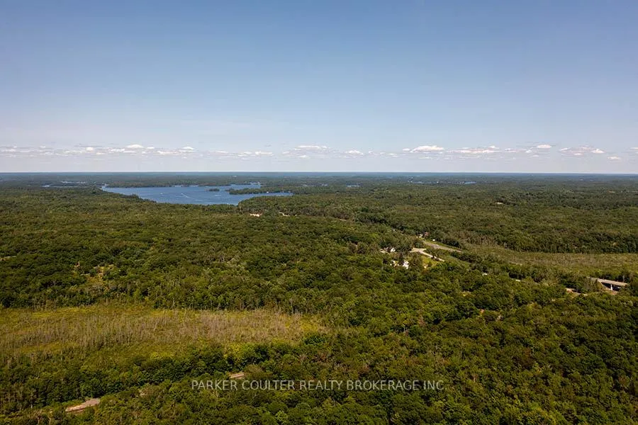 Photo 8 of 178 High Street, Georgian Bay, Freeman — HOMEH