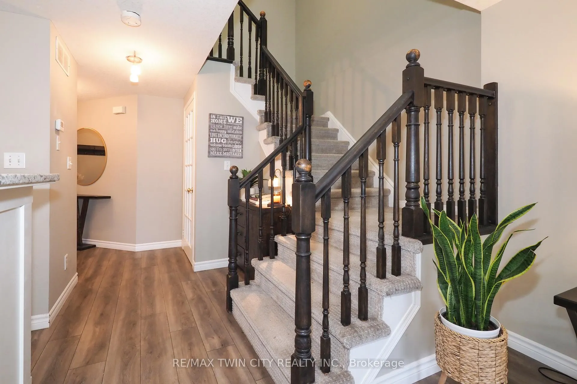 Photo 22 of 55 Bridlewreath Street, Kitchener — HOMEH