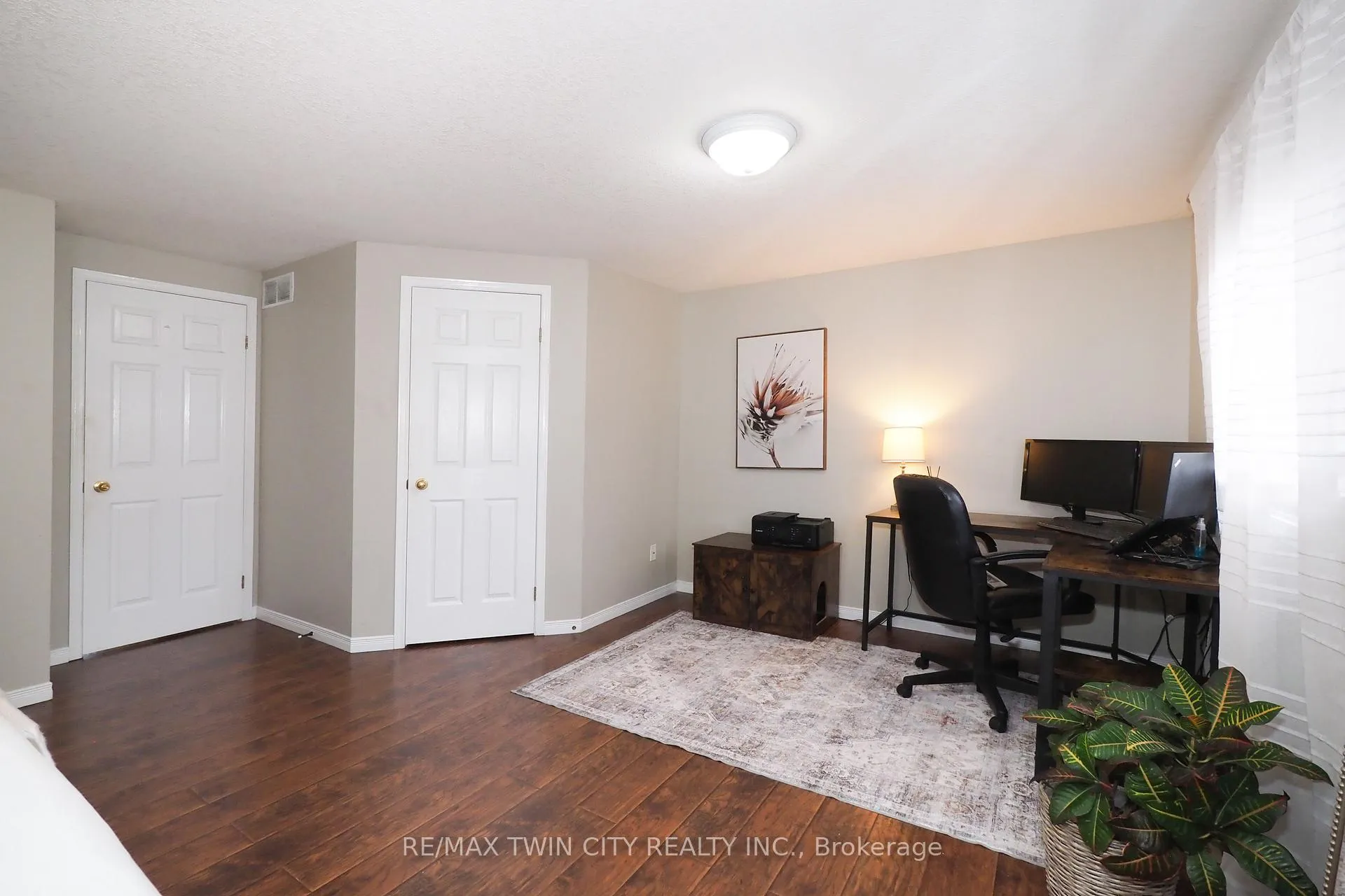Photo 26 of 55 Bridlewreath Street, Kitchener — HOMEH
